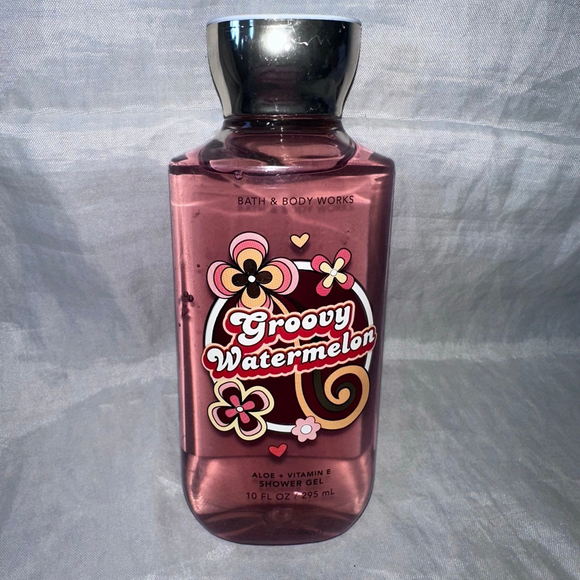 New Bath & Body Works Groovy Watermelon Aloe + Vitamin E Shower Gel 10oz - Picture 1 of 4